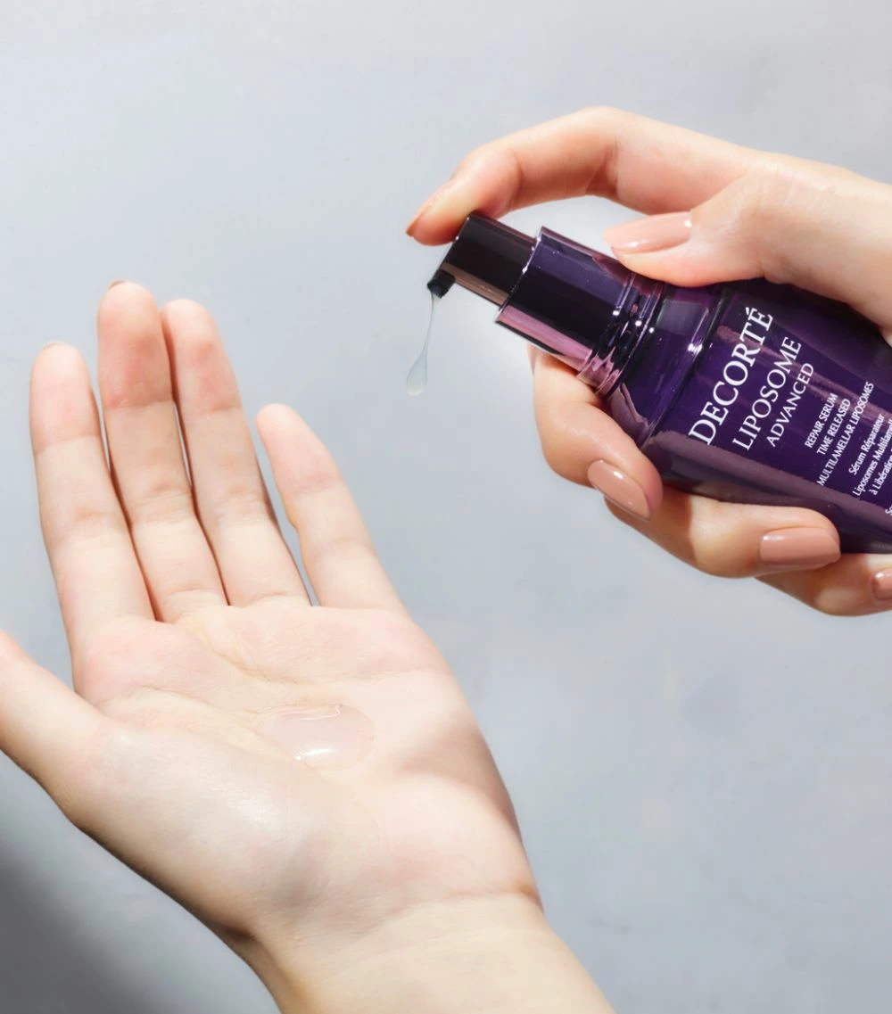 Decorté Liposome Advanced Repair Serum (50ml) Serums 4 Decorté Liposome Advanced Repair Serum (50ml) Serums - Image 4